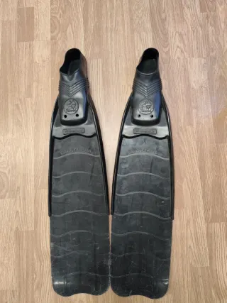 Aletas de submarinismo profesionales