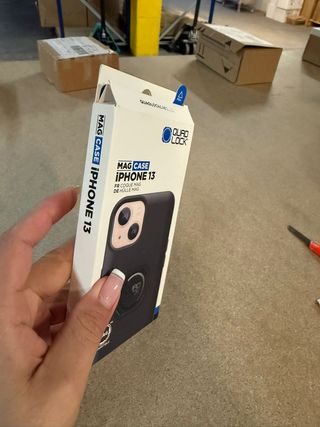 Funda Quad Lock Mag iPhone 13