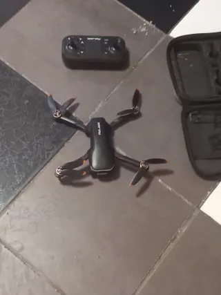 Dron FAKJANK con cámara gris