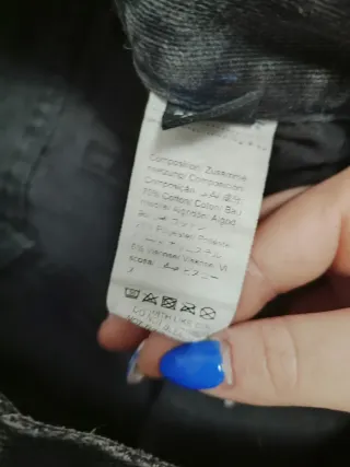 Jeans vita alta strappati neri