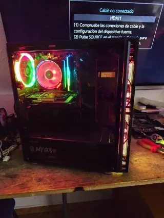 PC Gaming con luces RGB