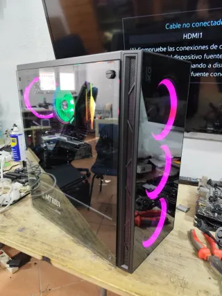 PC Gaming con luces RGB