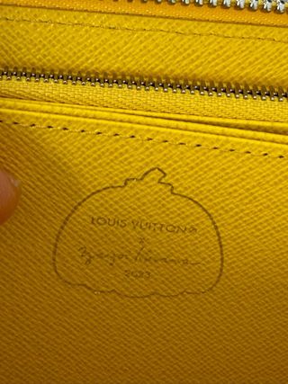 Cartera Louis Vuitton Zippy Yayoi Kusama Nueva