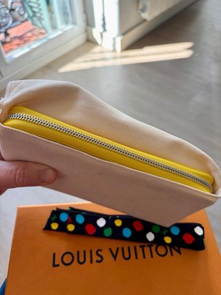 Cartera Louis Vuitton Zippy Yayoi Kusama Nueva