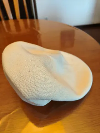 Boina Kangol Verano Beige