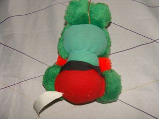 Peluche Coelho Verde Pequeno