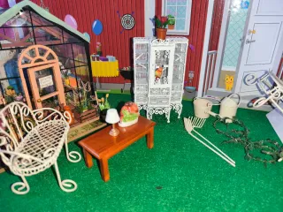 Set giardino per casa delle bambole