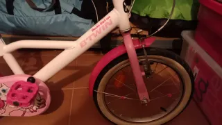 Bicicleta infantil BTWIN rosa