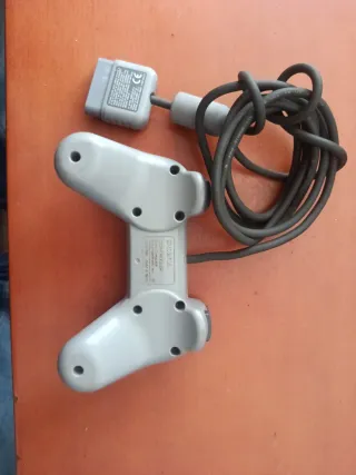 Mando Original PlayStation 1 (PS1)