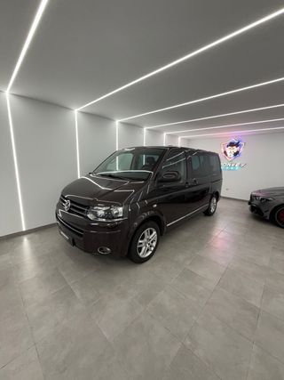 Volkswagen Multivan T5 HIGHLINE
