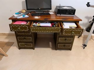 Escritorio madera maciza deco vegetal