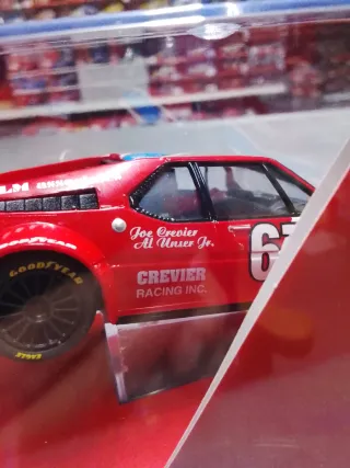 Scalextric BMW M1   CON LUCES  ESCALA 1.32