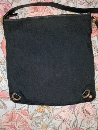 Bolso Gucci Negro y Dorado Original