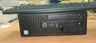 PC HP 400 D3 - I5 - Negro