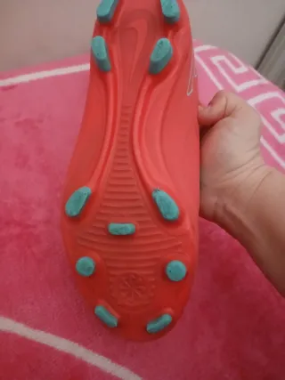 Botas de fútbol Nike naranjas