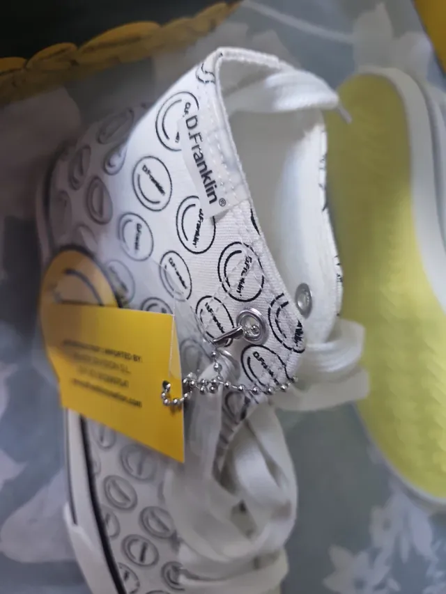 Zapatillas D. Franklin blancas y Amarillas
