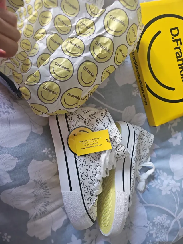 Zapatillas D. Franklin blancas y Amarillas