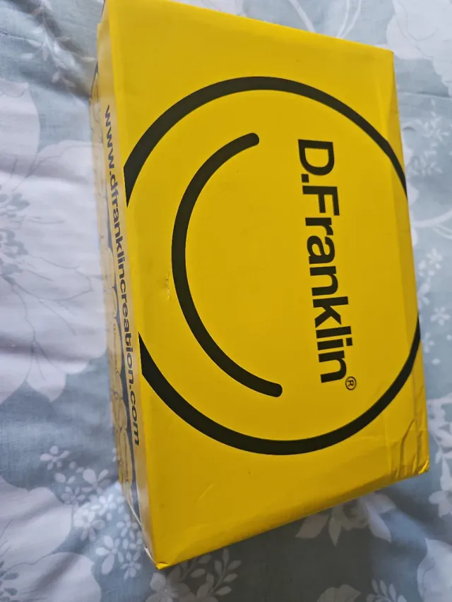 Zapatillas D. Franklin blancas y Amarillas