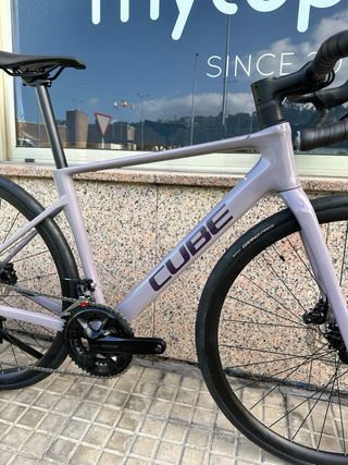 Bicicleta Carretera Cube Attain Talla 50