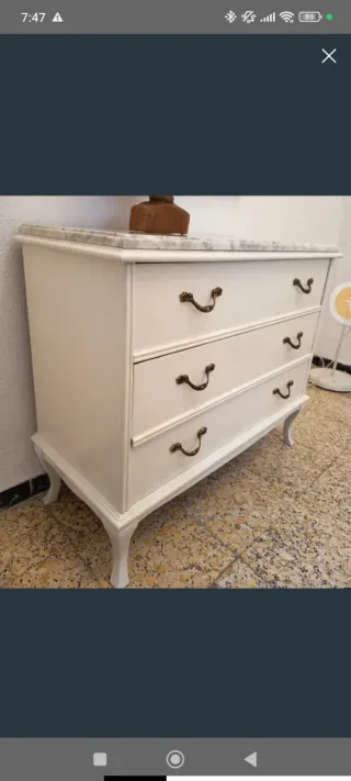 Cómoda 3 cajones restaurada mármol
