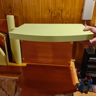 Cama nido infantil con estanterías