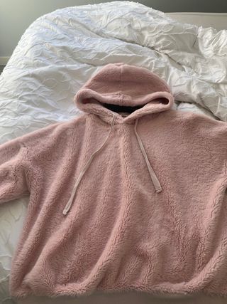 Sudadera pelo rosa Lefties