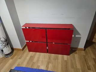 Mesa de recepción/entrada roja