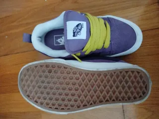 Zapatillas Vans Knu Skool de ante, Talla 36