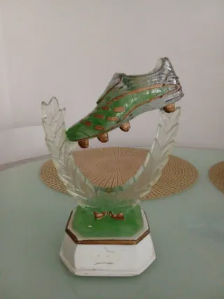 Trofeo Calcio Scarpa Verde Oro Vintage