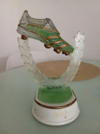 Trofeo Calcio Scarpa Verde Oro Vintage