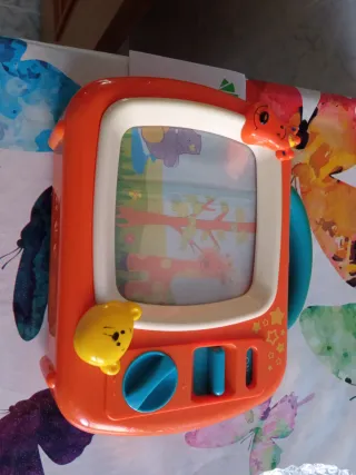 Televisión infantil de juguete