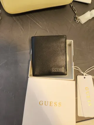 Portafoglio Guess uomo nero