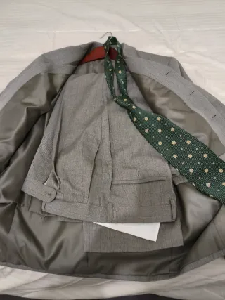 Traje de hombre 3 piezas gris y verde