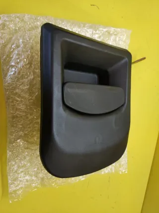 MANETA DELANTERA DERECHA IVECO DAILY 99-06