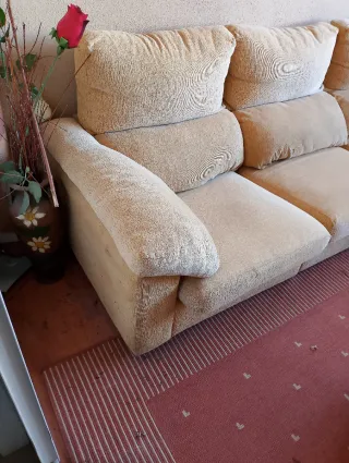 Sofá de 3 plazas + butaca extra a juego beige