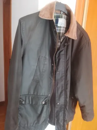 Última oferta! Parka verde tipo encerada BTS