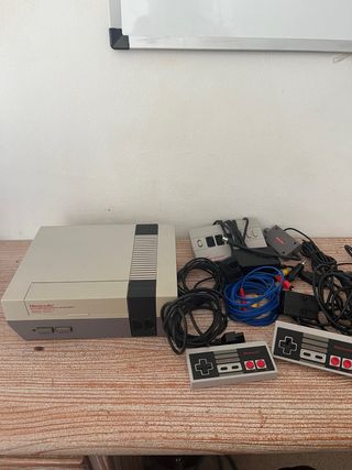 Consola Nintendo NES y accesorios originales
