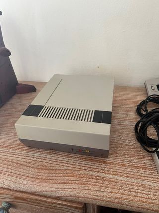 Consola Nintendo NES y accesorios originales