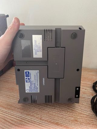 Consola Nintendo NES y accesorios originales