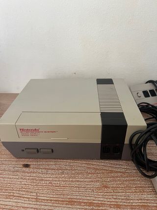 Consola Nintendo NES y accesorios originales