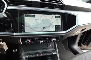 Audi Q3 35 S-Line S-Tronic 7vel+Navegacion+FullLed