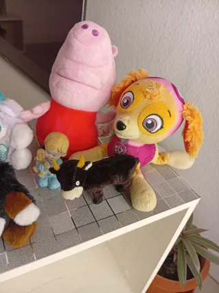 Lote de peluches variados