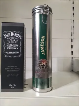 Scatole metalliche Jack Daniel's e Jameson