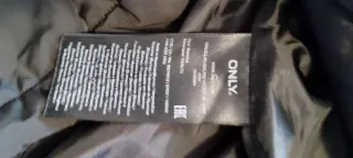 Piumino donna nero con cappuccio