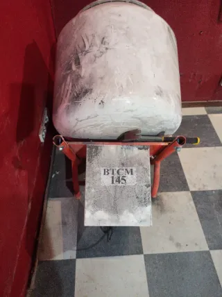 Hormigonera eléctrica BTCM 145