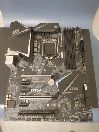 Placa Base MSI MPG Z390 Gaming Edge AC