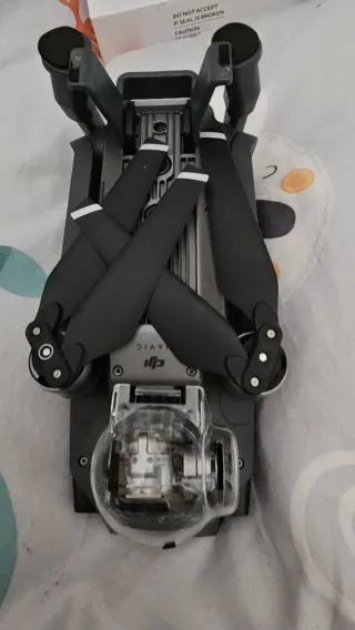 Dron DJI mavic pro nuevo con tres baterías bolsa