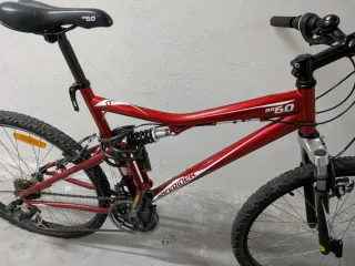 Bicicleta de Montaña Roja