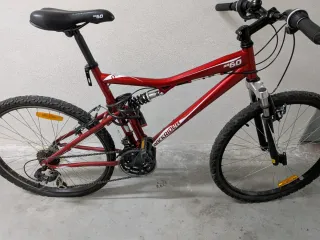 Bicicleta de Montaña Roja