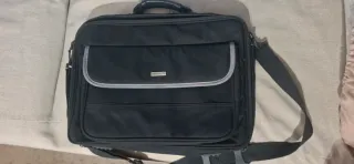 Mochila portátil negra para portatil